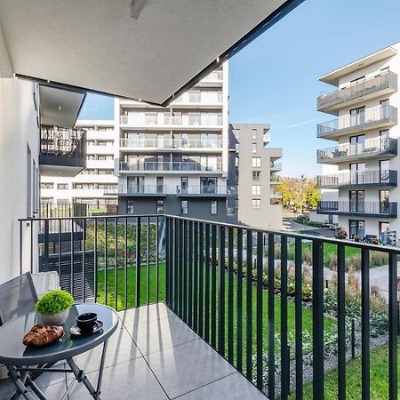 Sky Home- Blue Apartament -Manufaktura, Bezplatny Parking, Klima, Dostep Na Kod Łódź Zewnętrze zdjęcie