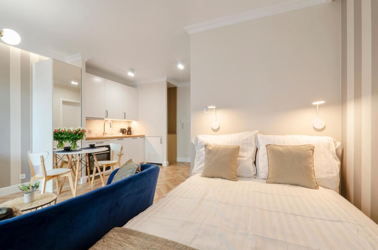 Sky Home- Blue Apartament -Manufaktura, Bezplatny Parking, Klima, Dostep Na Kod Łódź Zewnętrze zdjęcie